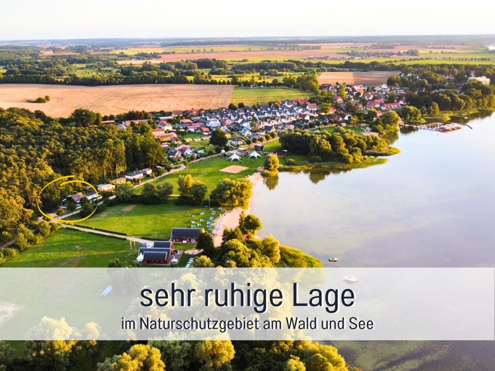 Strandhaus Mathea - Ruhige Lage Direkt Am Fleesensee - Parkplatz, Kamin, Sauna - Familienfreundlich Unter Göhren Екстериор снимка